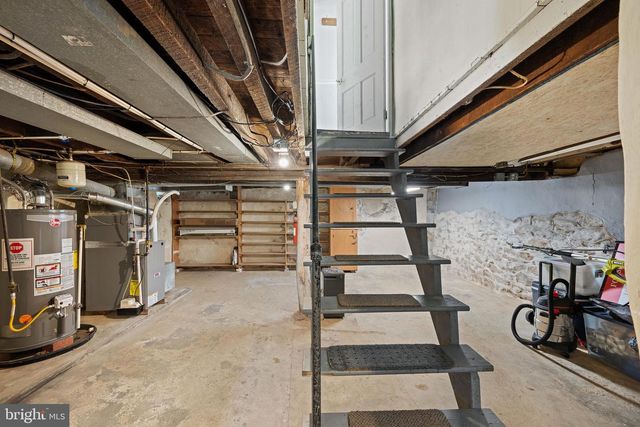 80 MAIN ST, Yorkana, PA 17406