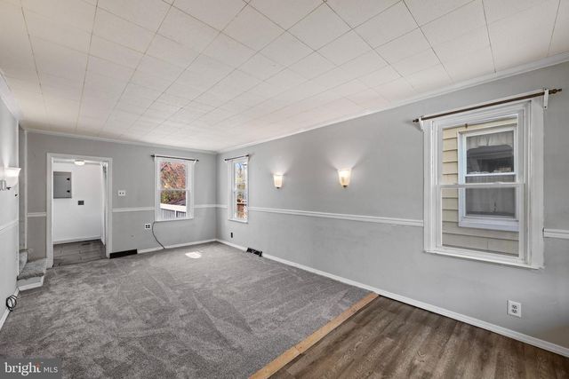 80 MAIN ST, Yorkana, PA 17406