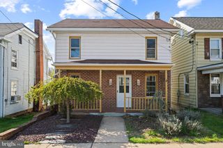 80 MAIN ST, Yorkana, PA 17406