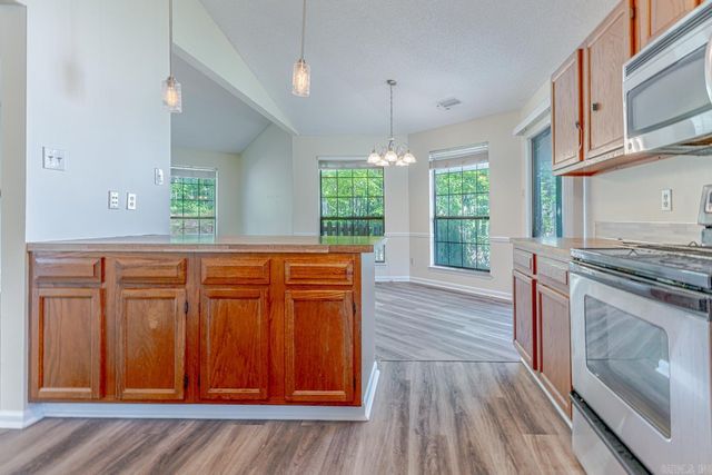 13900 Wimbledon Loop, Little Rock, AR 72210