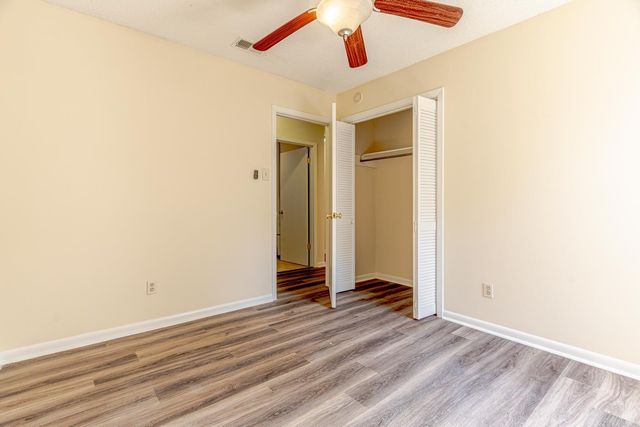 13900 Wimbledon Loop, Little Rock, AR 72210