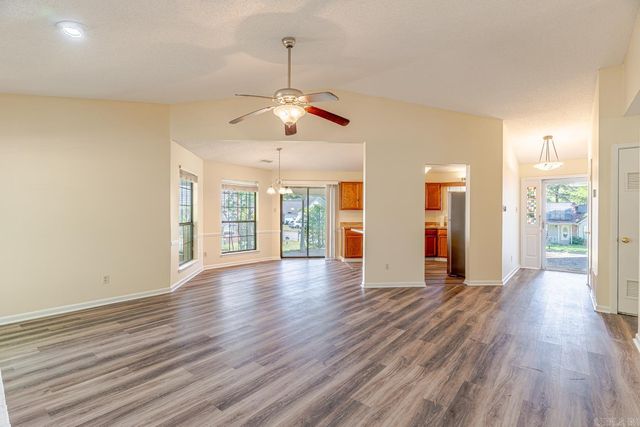 13900 Wimbledon Loop, Little Rock, AR 72210