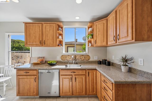 930 Richmond St, El Cerrito, CA 94530