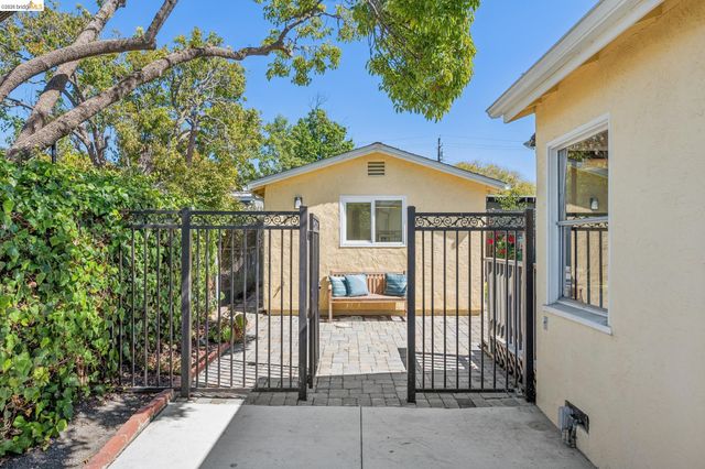 930 Richmond St, El Cerrito, CA 94530