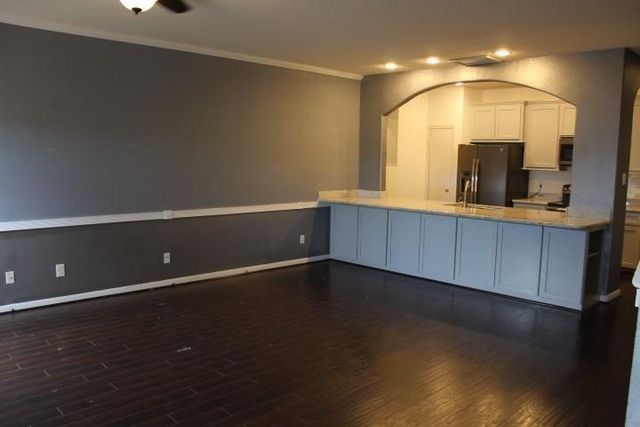 3248 Holly Hall Street 3248, Houston, TX 77054