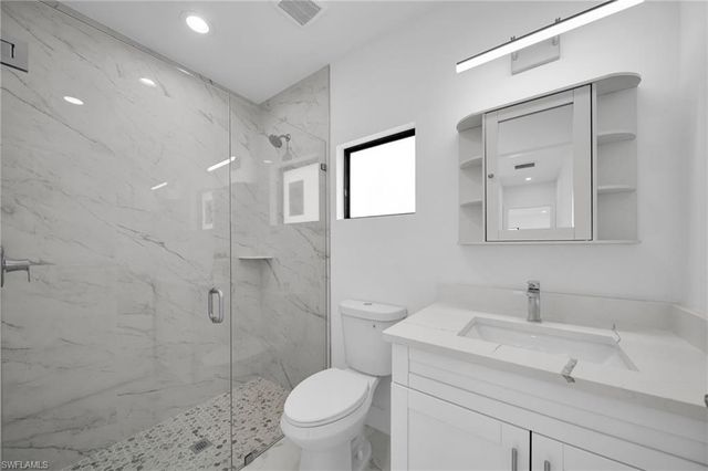 3721 NE 11th PL, Cape Coral, FL 33909