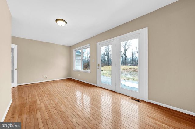 1347 E THATCHER RD, Quakertown, PA 18951