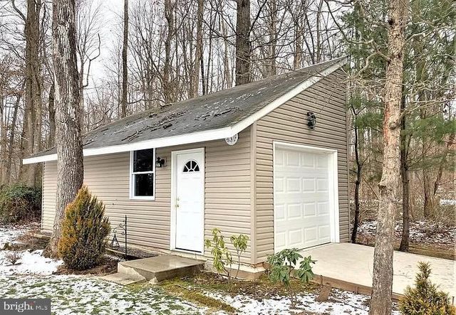 1347 E THATCHER RD, Quakertown, PA 18951