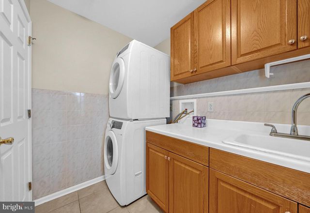 1347 E THATCHER RD, Quakertown, PA 18951