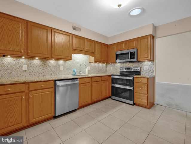 1347 E THATCHER RD, Quakertown, PA 18951