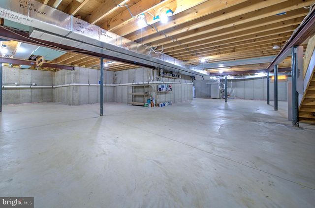 1347 E THATCHER RD, Quakertown, PA 18951