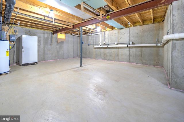 1347 E THATCHER RD, Quakertown, PA 18951