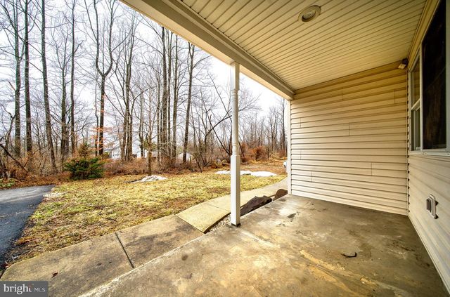 1347 E THATCHER RD, Quakertown, PA 18951