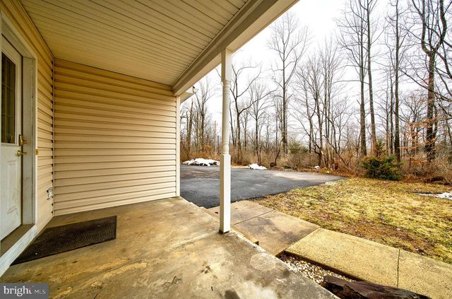 1347 E THATCHER RD, Quakertown, PA 18951