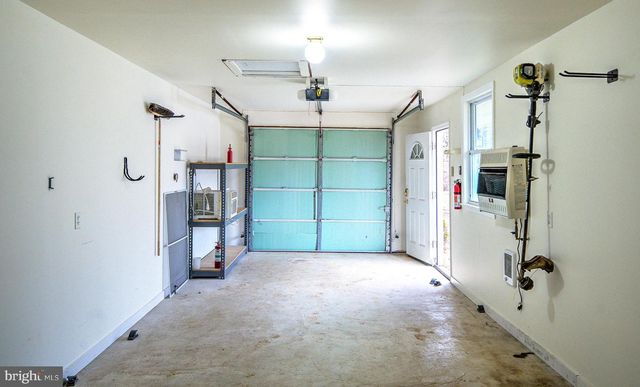 1347 E THATCHER RD, Quakertown, PA 18951