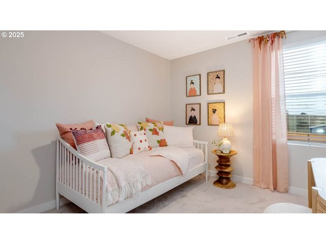 16695 Se Crossland St, Happy Valley, OR 97086