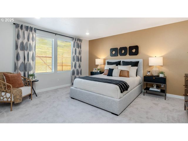 16695 Se Crossland St, Happy Valley, OR 97086