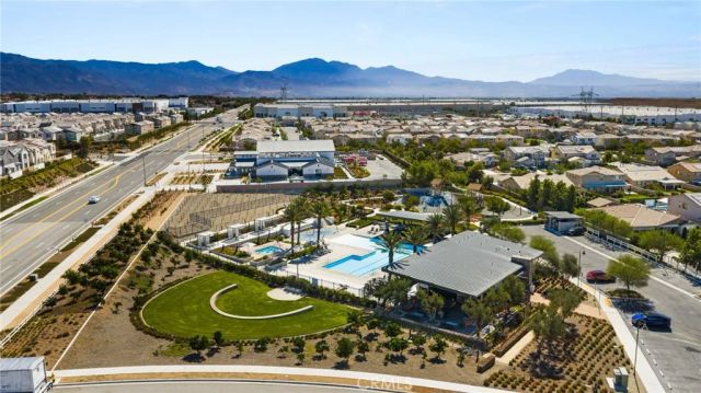 16502 Casa Grande Avenue 426, Fontana, CA 92336