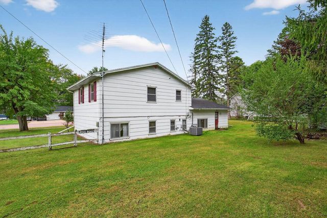 2610 GAYNOR AVENUE, Wisconsin Rapids, WI 54495