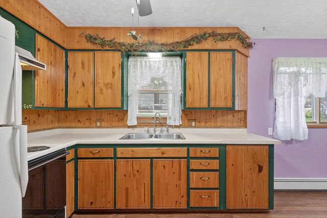 2610 GAYNOR AVENUE, Wisconsin Rapids, WI 54495