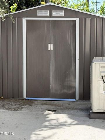 1298 N Dominion Avenue, Pasadena, CA 91104