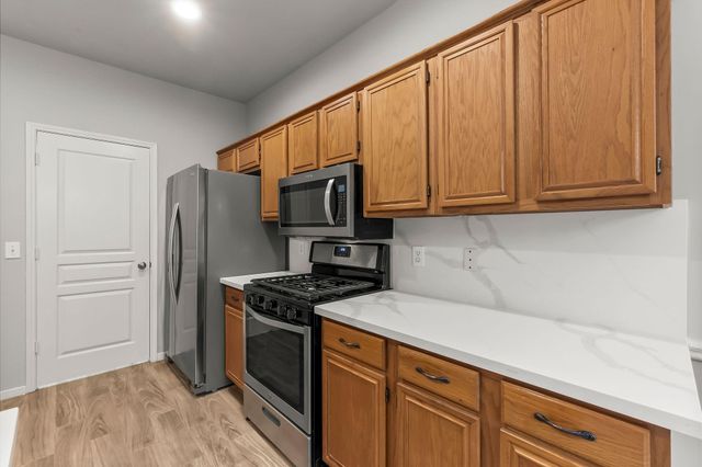 18 Maize Meadow Place, The Woodlands, TX 77381