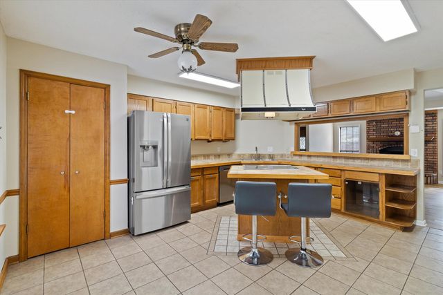 1144 LOCKE-CUBA RD, Millington, TN 38053