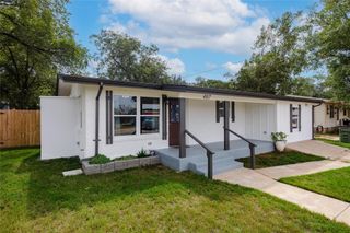 407 Lamon ST, Burnet, TX 78611