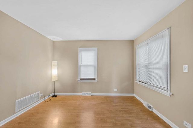 1622 Melrose Avenue, Round Lake Beach, IL 60073