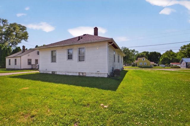 1134 N Barclay Street, Waterloo, IA 50703