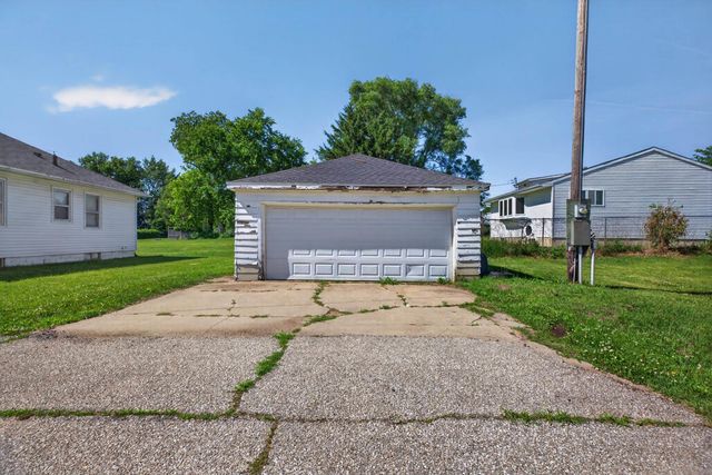 1134 N Barclay Street, Waterloo, IA 50703
