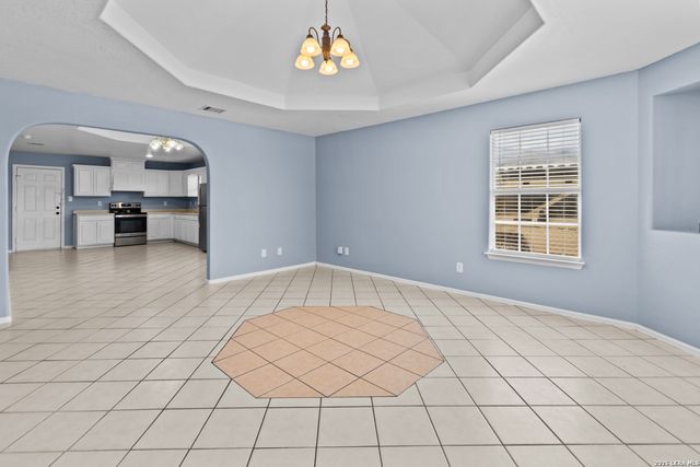 123 FRAN FRAN ST, San Antonio, TX 78207
