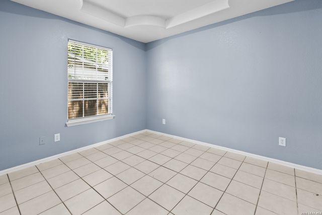 123 FRAN FRAN ST, San Antonio, TX 78207