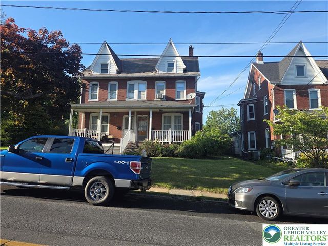 82 High Street, Nazareth Boro, PA 18064