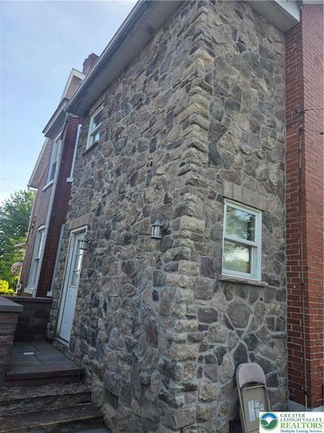 82 High Street, Nazareth Boro, PA 18064