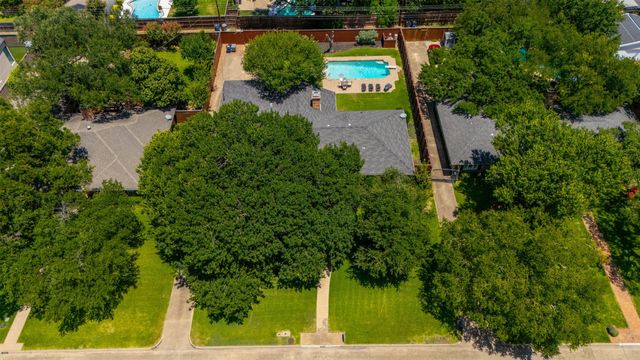 4421 Allencrest Lane, Dallas, TX 75244