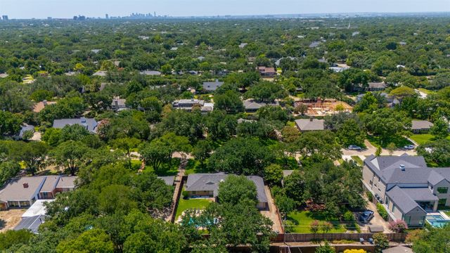 4421 Allencrest Lane, Dallas, TX 75244