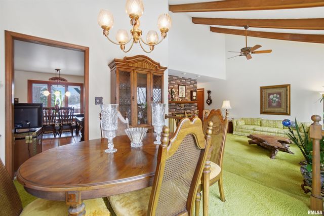 229 E FAR HILLS Drive, East Peoria, IL 61611