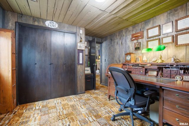 229 E FAR HILLS Drive, East Peoria, IL 61611