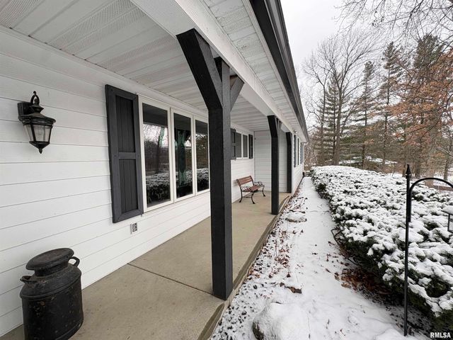 229 E FAR HILLS Drive, East Peoria, IL 61611