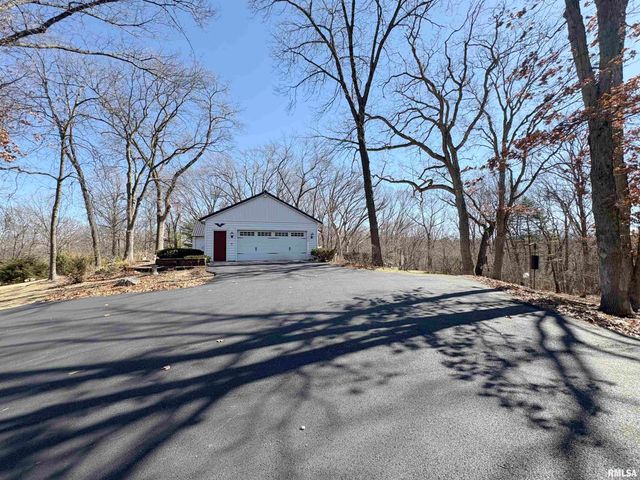 229 E FAR HILLS Drive, East Peoria, IL 61611