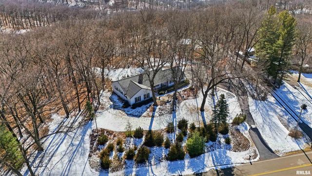 229 E FAR HILLS Drive, East Peoria, IL 61611