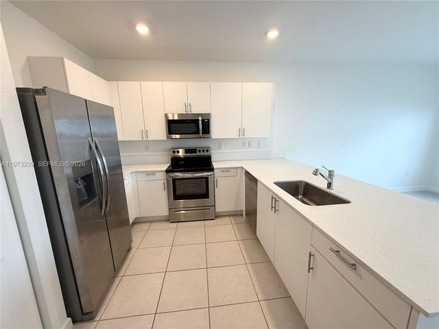 23465 SW 127th Pl 23465, Homestead, FL 33032