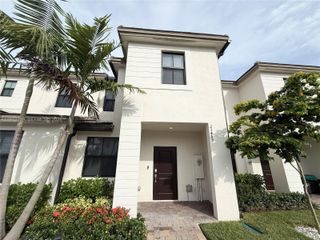 23465 SW 127th Pl 23465, Homestead, FL 33032