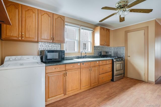 36 Spruce Street, Poughkeepsie, NY 12601