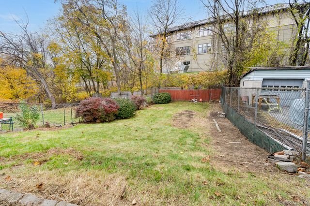 36 Spruce Street, Poughkeepsie, NY 12601