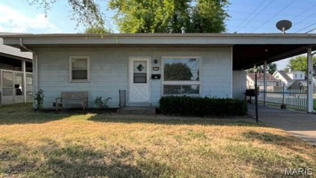 2500 Propes Avenue, Granite City, IL 62040