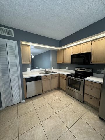 13815 TIMBERLAND DRIVE 103, Orlando, FL 32824