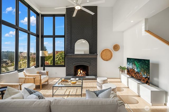 1540 204th Avenue NE, Sammamish, WA 98074