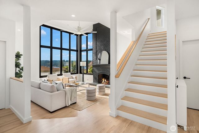 1540 204th Avenue NE, Sammamish, WA 98074